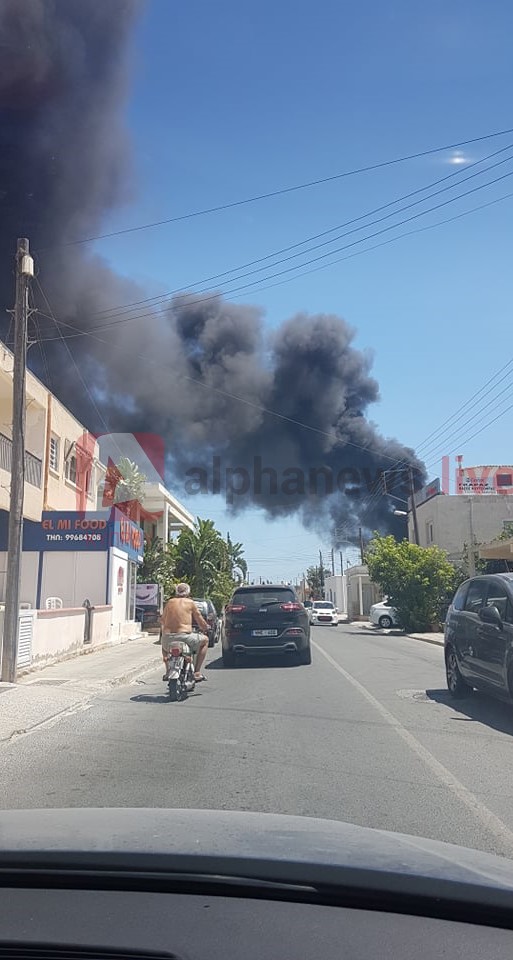 φωτιά στο παραλίμνι