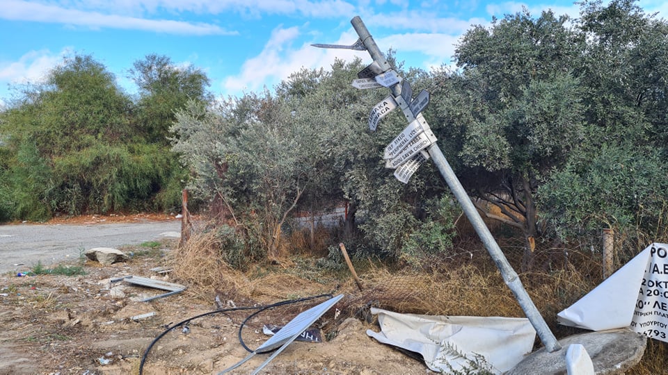 ΘΑΝΑΤΗΦΟΡΟ ΛΕΙΒΑΔΙΑ